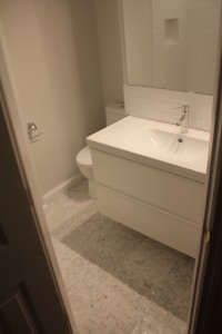 Bathroom view from the entrance Bathroom view from the entrance